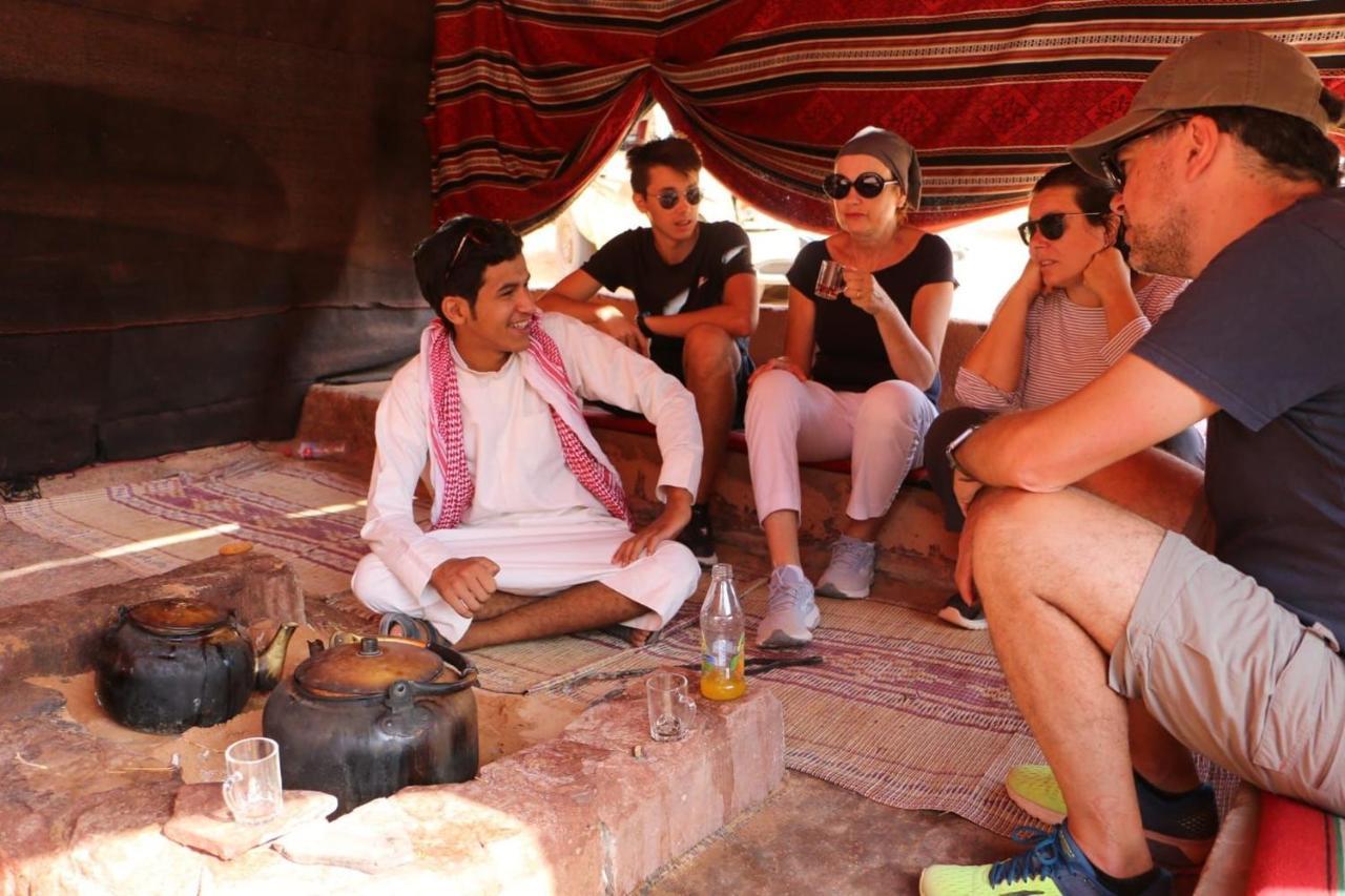 Wadi Rum Bedouin Camp And Desert Tours エクステリア 写真