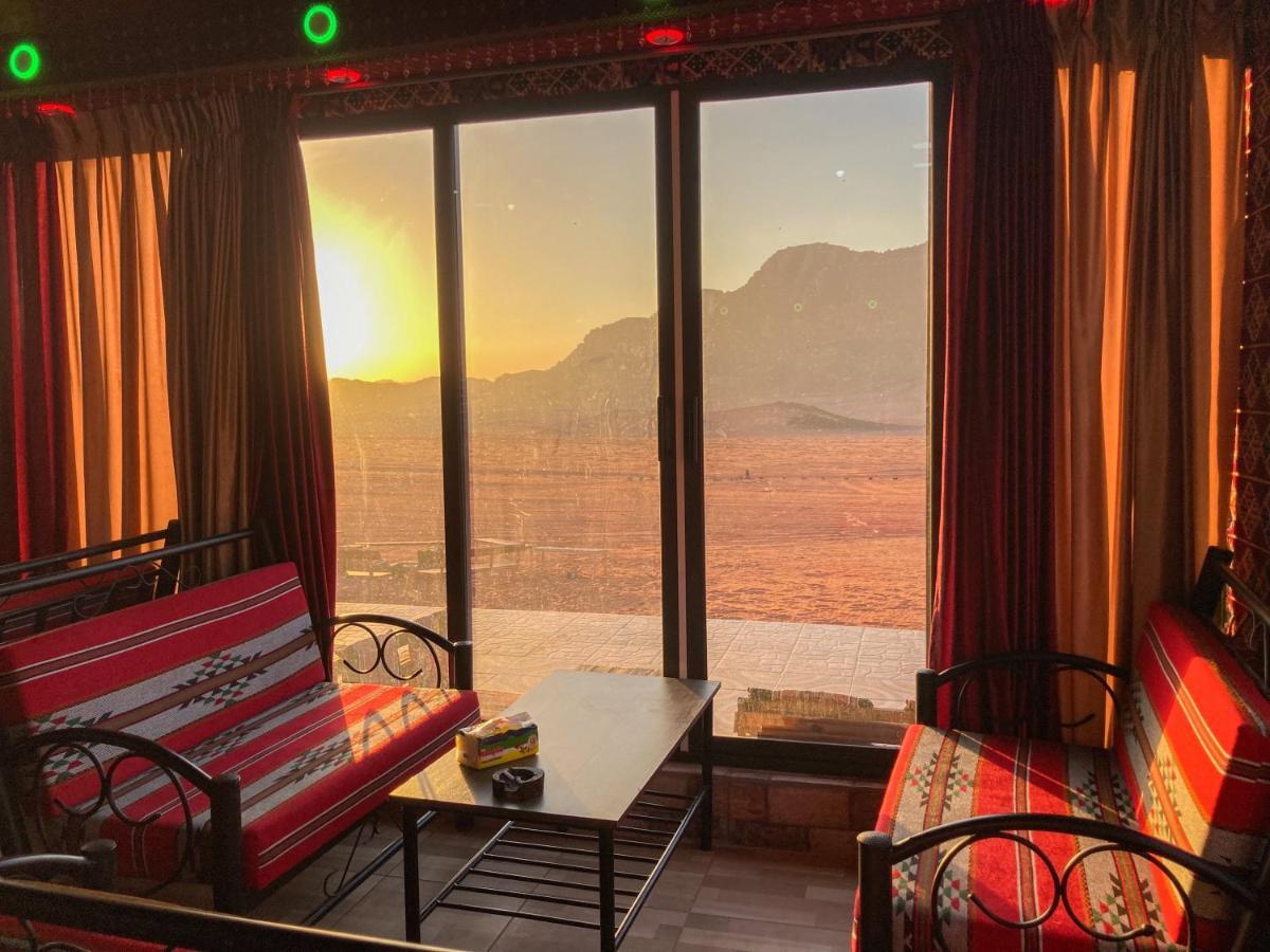 Wadi Rum Bedouin Camp And Desert Tours エクステリア 写真