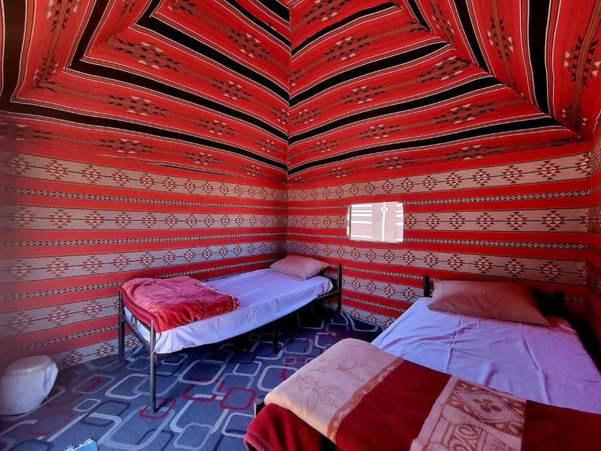 Wadi Rum Bedouin Camp And Desert Tours エクステリア 写真