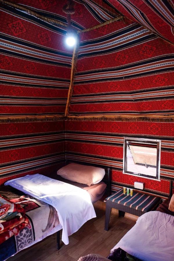 Wadi Rum Bedouin Camp And Desert Tours エクステリア 写真