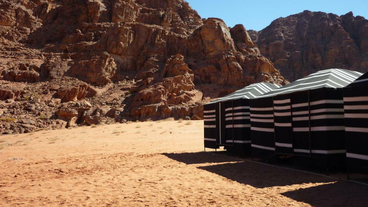 Wadi Rum Bedouin Camp And Desert Tours エクステリア 写真