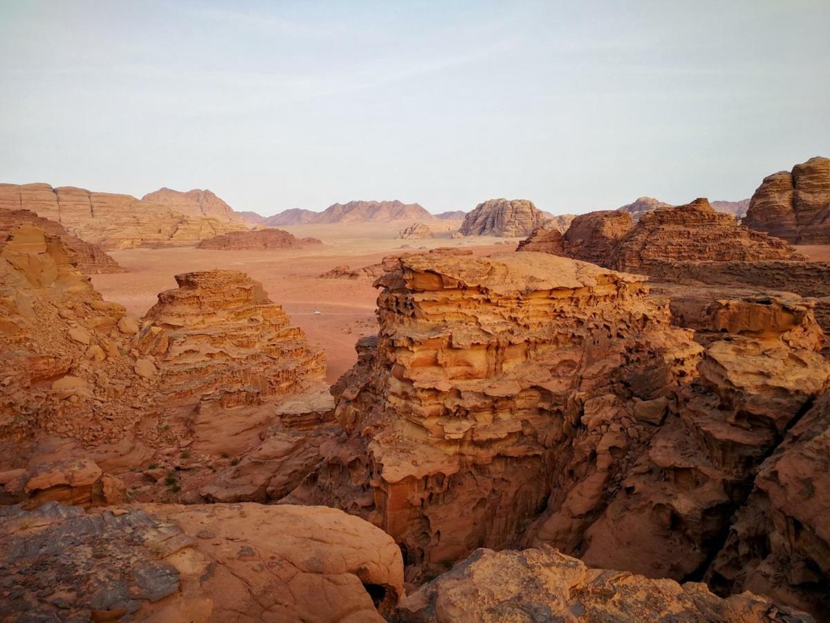 Wadi Rum Bedouin Camp And Desert Tours エクステリア 写真